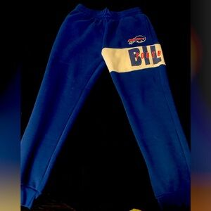 🦬 Buffalo Bills Joggers. Like New**